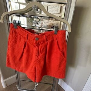 L’AGENCE WOMENS ZAHARI PLEATED LINEN SHORTS